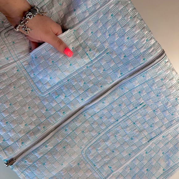 Bylyse Reversible Turquoise/White Quilted Jacket - Picture 9 of 9